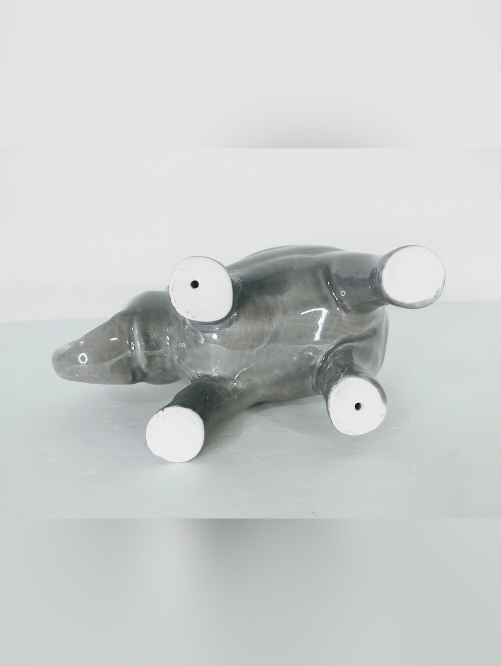 High Gloss Ceramic Elephant Planter Small - Picture 6 of 9